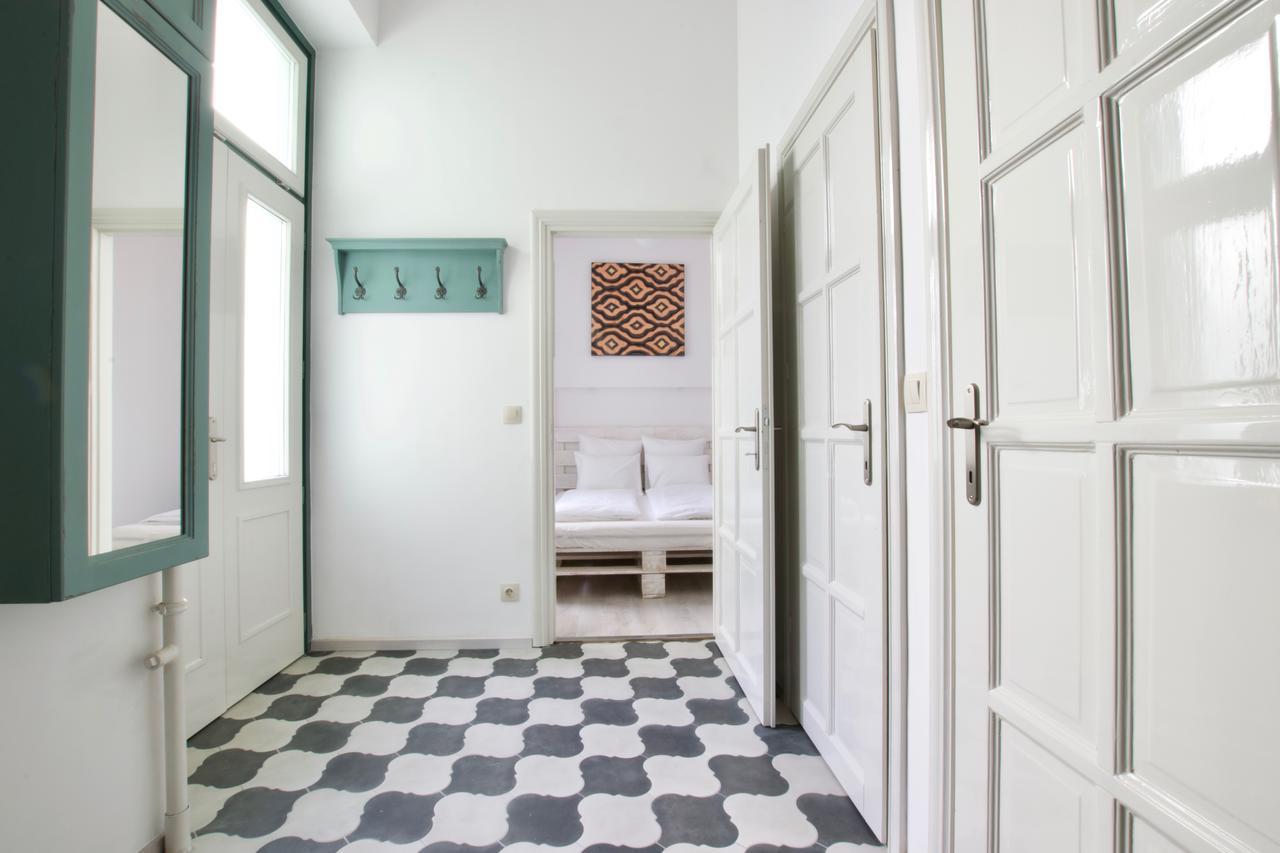 Standard Apartment By Hi5 - Wesselenyi 8 بودابست المظهر الخارجي الصورة